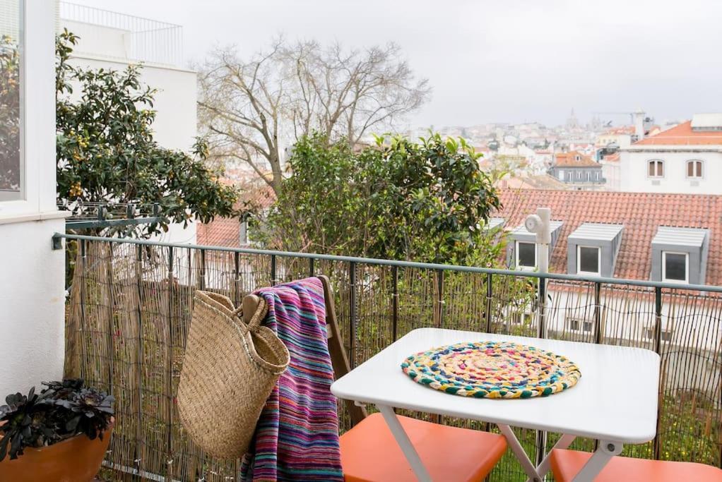Principe Real Cool And Artistic 3 Bedrooms Flat! Apartamento Lisboa